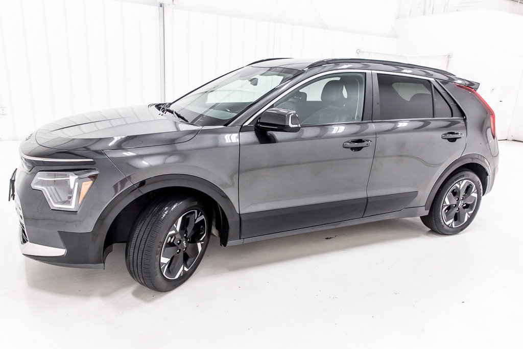 Used 2024 Kia Niro Wind FWD image 3