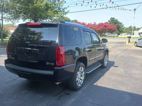 Used 2009 GMC Yukon Denali AWD/4WD image 6