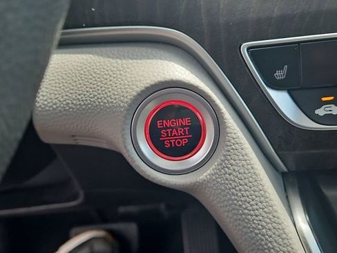 Used 2018 Honda Accord EX image 28