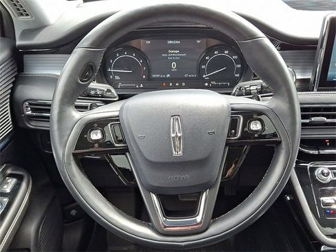 Used 2022 Lincoln Corsair AWD w/ Premium Package image 20