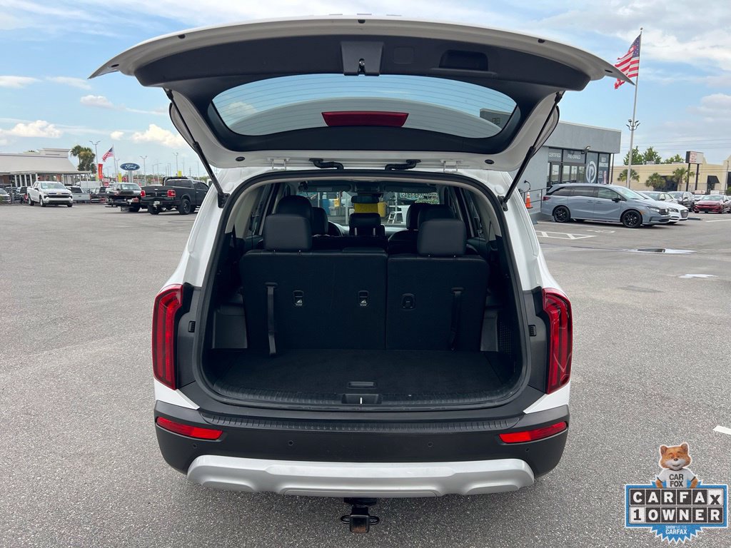 Used 2022 Kia Telluride LX AWD/4WD image 16