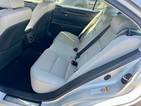 Used 2014 Lexus ES 350 image 26