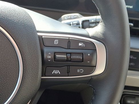 Used 2023 Kia Sportage EX image 22