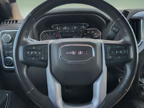Used 2022 GMC Sierra 1500 SLT w/ SLT Premium Package AWD/4WD image 12