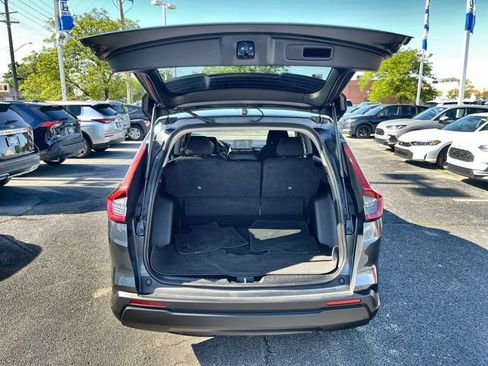 Used 2025 Honda CR-V LX image 21