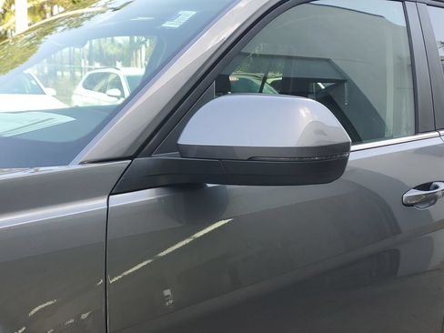 Certified 2024 Volkswagen Atlas SE FWD image 14