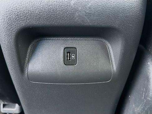 Used 2024 Nissan Sentra SV image 16