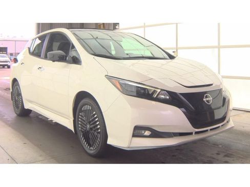 Used 2024 Nissan Leaf SV Plus FWD image 2