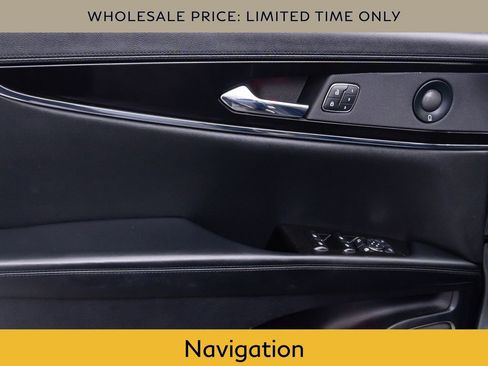 Used 2021 Lincoln Nautilus Reserve w/ Monochromatic Package image 12