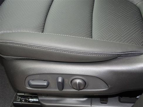 Used 2023 Buick Encore GX Essence w/ Experience Buick Package image 10