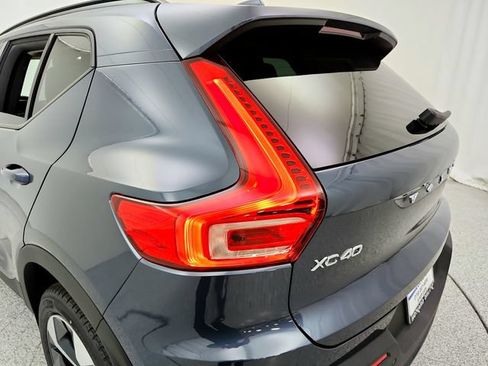 New 2026 Volvo XC40 B5 Plus w/ Protection Package Premier AWD/4WD image 31