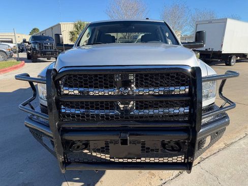 Used 2016 RAM 3500 Tradesman w/ Chrome Appearance Group AWD/4WD image 24