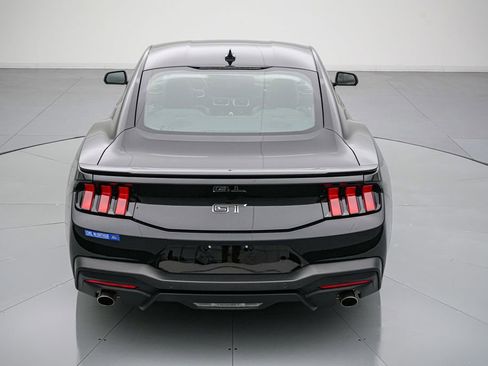 Certified 2025 Ford Mustang GT Premium RWD image 6