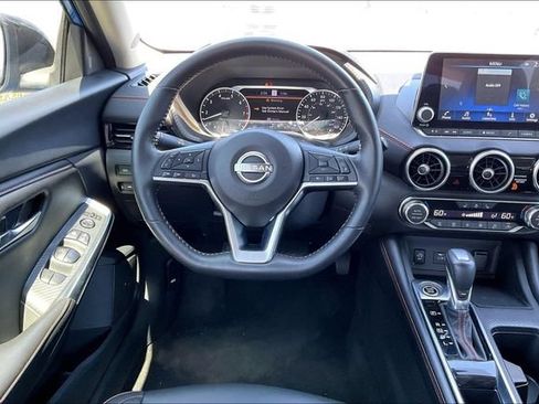 Certified 2025 Nissan Sentra SR w/ SR Premium Package FWD image 4