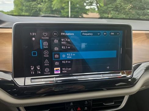 Used 2024 Volkswagen Atlas SE AWD/4WD image 23