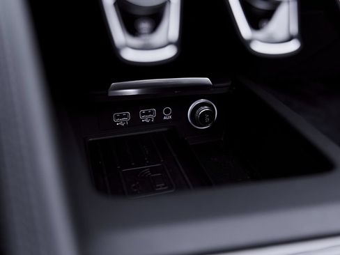 Used 2022 Audi R8 V10 performance w/ Carbon Exterior Package RWD image 80