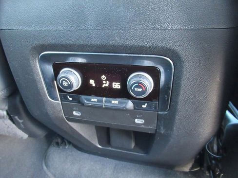 Certified 2024 Chevrolet Suburban Z71 w/ Off-Road Capability Package AWD/4WD image 16
