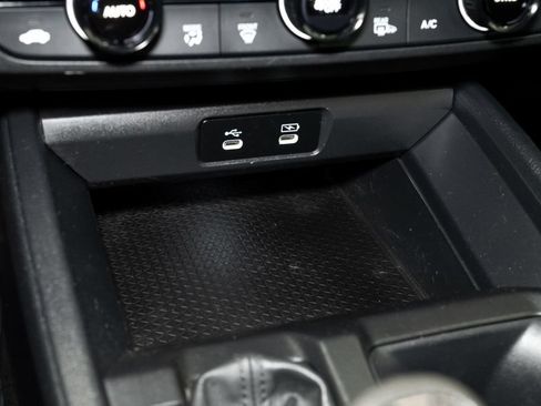 Used 2024 Honda Accord EX image 18
