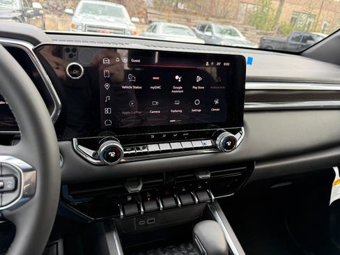 New 2026 GMC Canyon Elevation w/ LPO, Sports Bar Package image 27