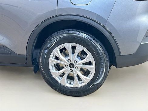 Certified 2023 Ford Escape Active w/ Tech Pack #2 image 6