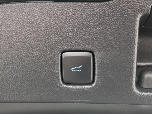 Used 2024 Ford Escape Platinum AWD/4WD image 15