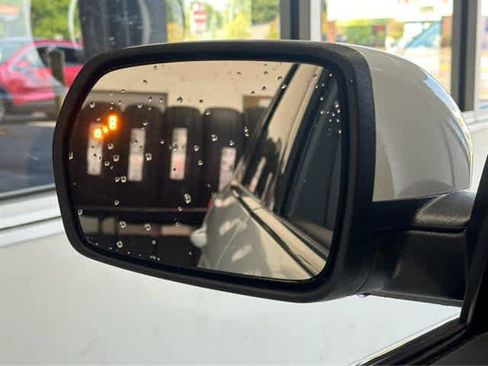 Used 2022 Ford Edge SEL w/ Convenience Package image 20