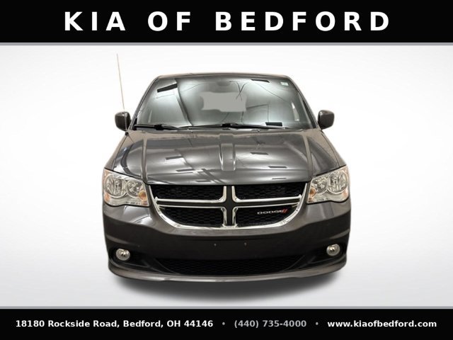 Used 2019 Dodge Grand Caravan SE FWD image 2