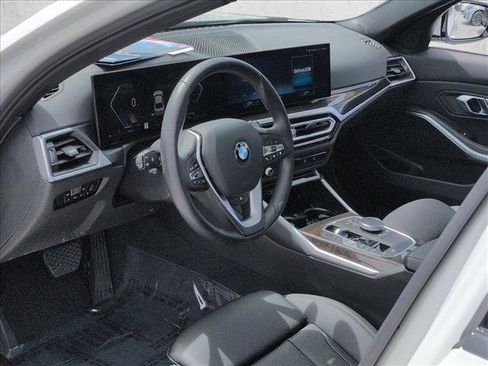 Used 2023 BMW 330i Sedan w/ Driving Assistance Package RWD image 10
