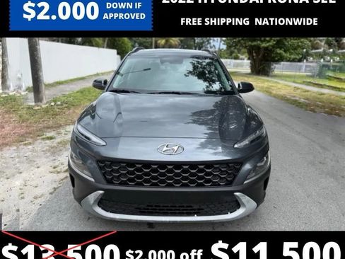 Used 2022 Hyundai Kona SEL w/ Convenience Package FWD image 2