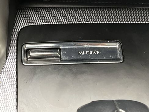 Certified 2024 MAZDA CX-90 3.3 Turbo w/ Preferred Plus image 18