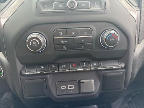 Used 2025 Chevrolet Silverado 1500 W/T RWD image 18