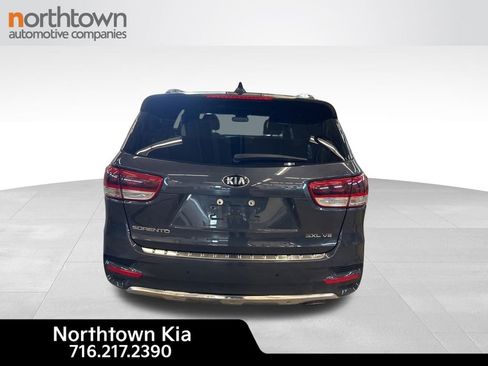 Used 2018 Kia Sorento SX AWD/4WD image 39