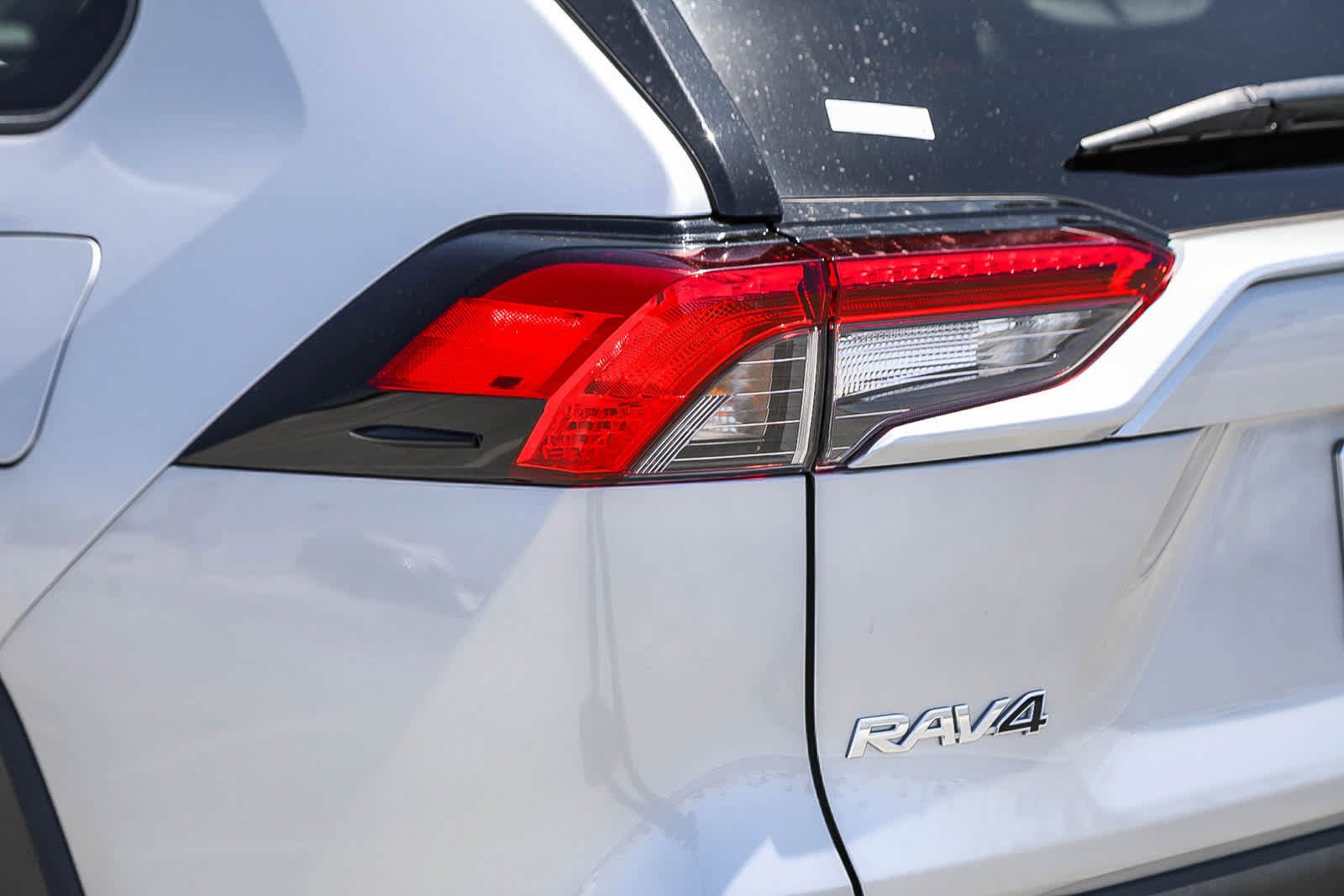 Certified 2025 Toyota RAV4 XLE AWD/4WD image 8