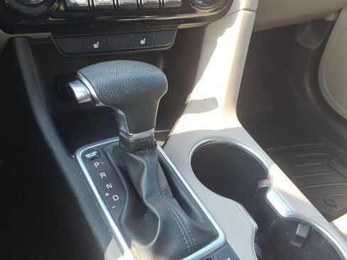 Used 2020 Kia Sportage S w/ Option Group 020 AWD/4WD image 18