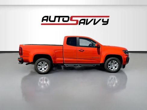 Used 2021 Chevrolet Colorado LT w/ LPO, Tonneau and Step Package AWD/4WD image 8