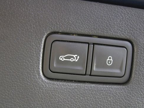 Used 2023 Genesis GV80 3.5T w/ Prestige Package image 28