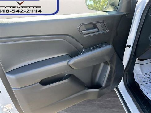 New 2026 Chevrolet Colorado W/T image 11