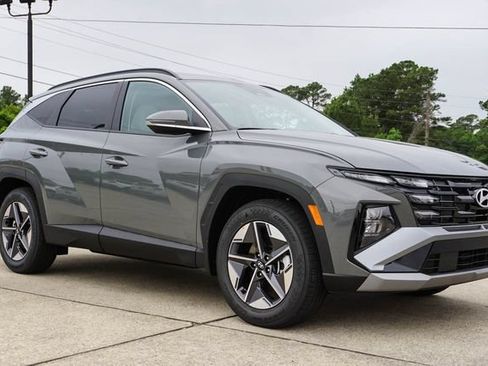 New 2026 Hyundai Tucson SEL FWD image 2