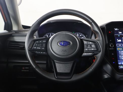 Used 2024 Subaru Crosstrek 2.5i Limited AWD/4WD image 31
