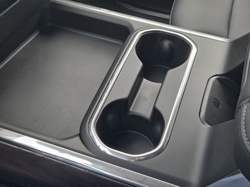 New 2025 GMC Sierra 2500 SLT w/ Texas SLT Premium Package image 15