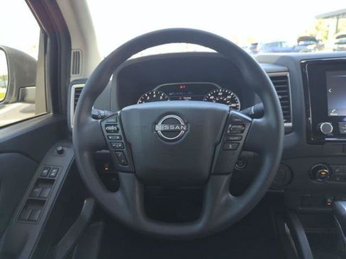 Certified 2023 Nissan Frontier SV w/ Technology Package RWD image 25