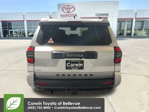 New 2026 Toyota 4Runner SR5 image 4