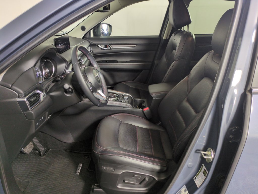 Used 2024 MAZDA CX-5 Carbon Edition AWD/4WD image 13