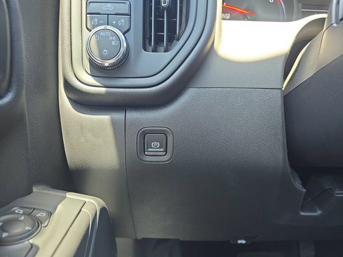 New 2025 GMC Sierra 1500 Pro w/ Pro Value Package AWD/4WD image 23