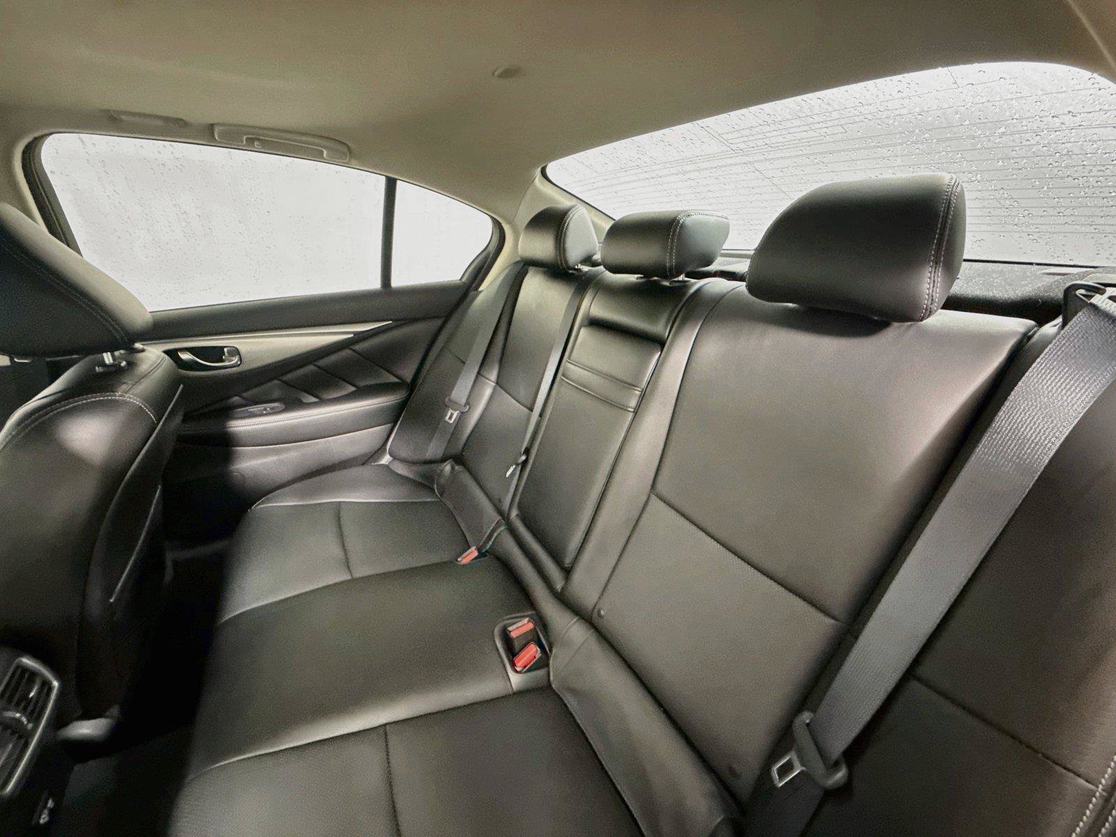 Used 2022 INFINITI Q50 Luxe w/ Cargo Package RWD image 13