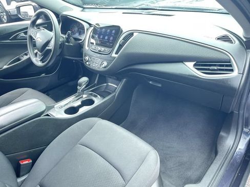 Used 2023 Chevrolet Malibu LT FWD image 27