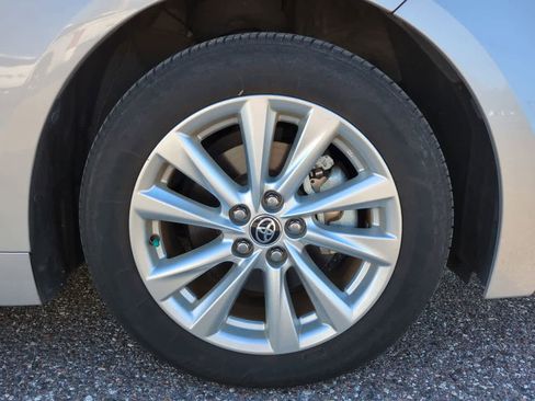 Certified 2023 Toyota Corolla LE w/ LE Convenience Package image 11