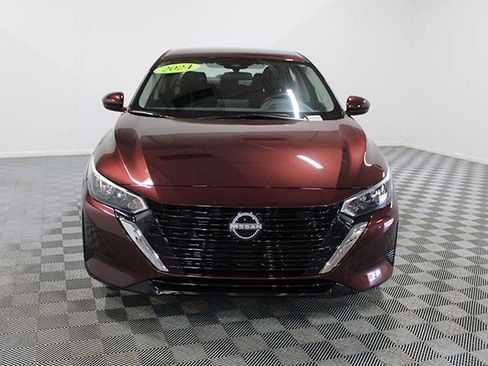 Used 2024 Nissan Sentra SV w/ All-Weather Package FWD image 9