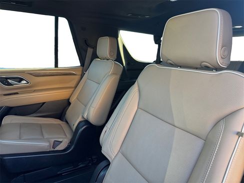 Used 2023 Chevrolet Tahoe Premier image 19