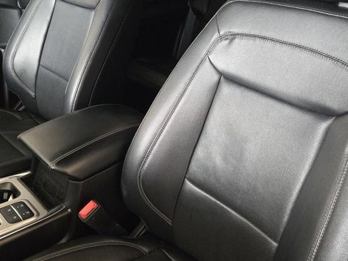 Used 2021 Ford Explorer Limited w/ Equipment Group 301A image 22